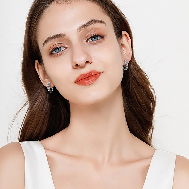 Women'S Emo Accessories - 女性向けラグジュアリー4mmモアサナイトエタニティフープピアス、925スターリングシルバーベース18Kホワイトゴールドメッキ高級ジュエリー、誕生日パーティー、記念日、ホリデーギフトアクセサリーに最適