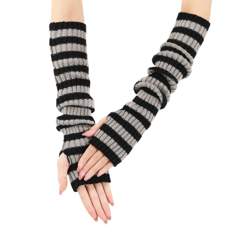 Women'S Winter Accessories Set - Botvotee アームウォーマー 送料無料 女性用スリーブ Y2k アクセサリー