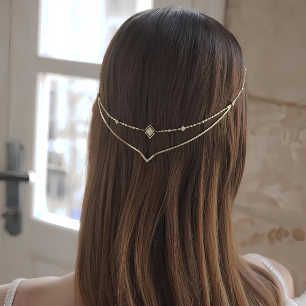 チャームラインストーン V ヘアチェーンヘッドバンドインディ - Women Accessories India のレビューと価格