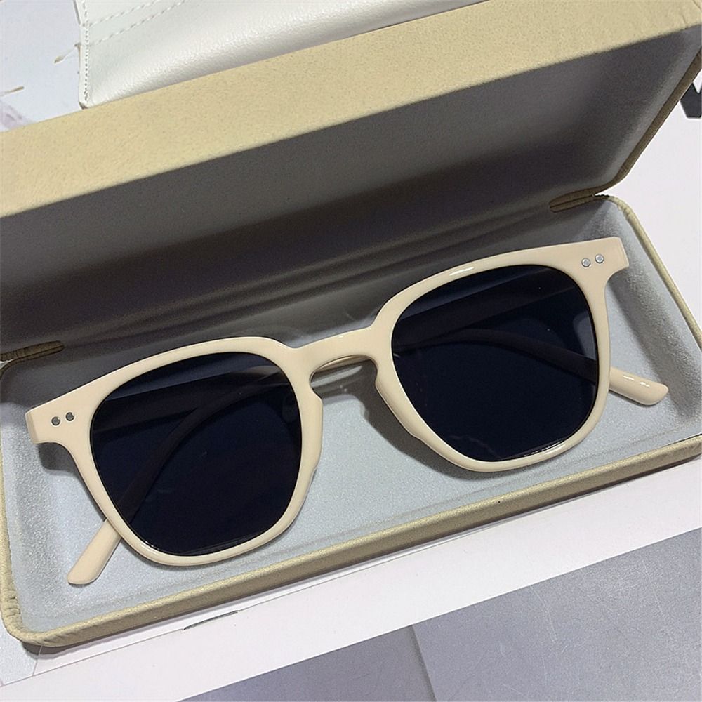 レトロブラックアイウェア ヴィンテージメンズシェード スクエ - Sunglasses Oversized Square のレビューと価格