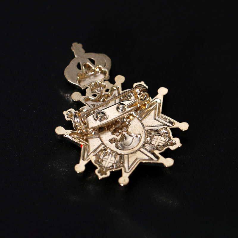 人気のメタル型電気メッキゴールドクラウン,美容ヘッド,点線の - Brooch Pin Gold のレビューと価格