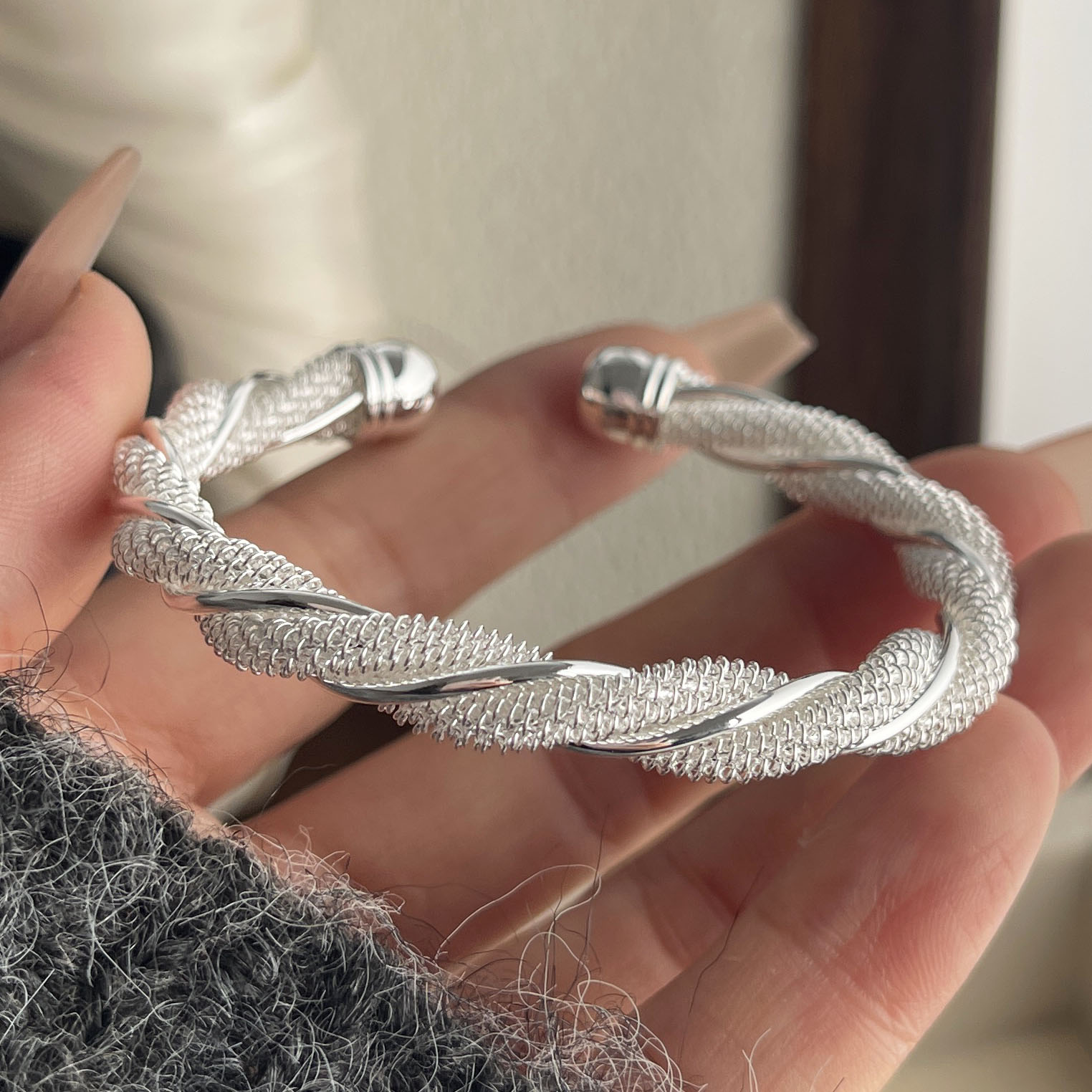 100% ソリッド 925 スターリングシルバーレトロブレス - Resin Bangle Bracelet のレビューと価格