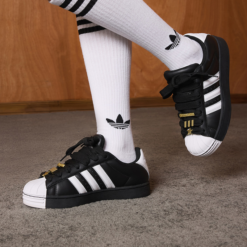 アディダス 正規品 クローバー レディース ローカット レー - Women'S Accessories Adidas のレビューと価格