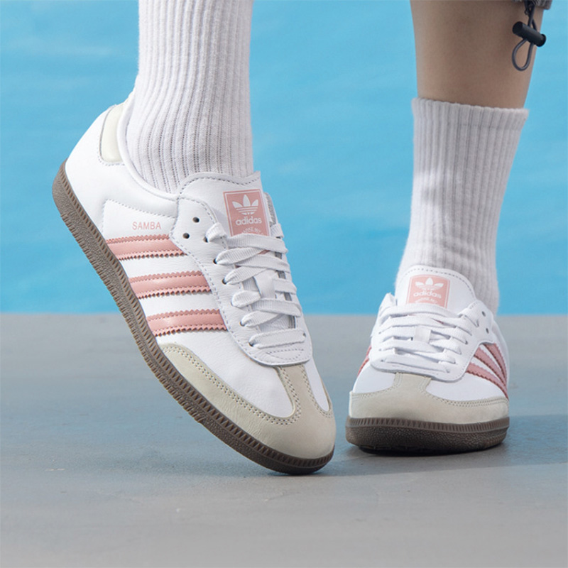 アディダス正規品 SAMBA OG レディース レトロでスタ - Women'S Accessories Adidas のレビューと価格